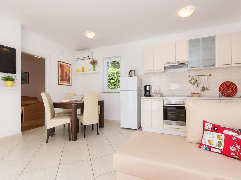 Apartments Josip Čižići Bagian luar foto